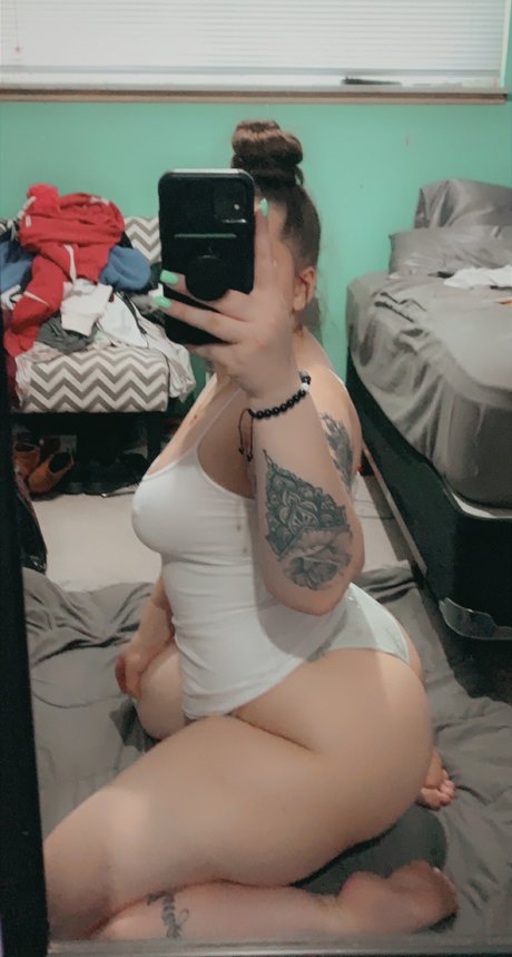Foto di nudo di fuga di OnlyFans di Xloserliciax