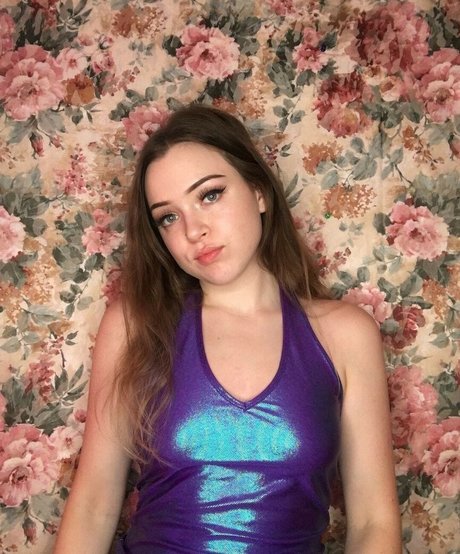 Foto di nudo di fuga di OnlyFans di Tori Eaglestone