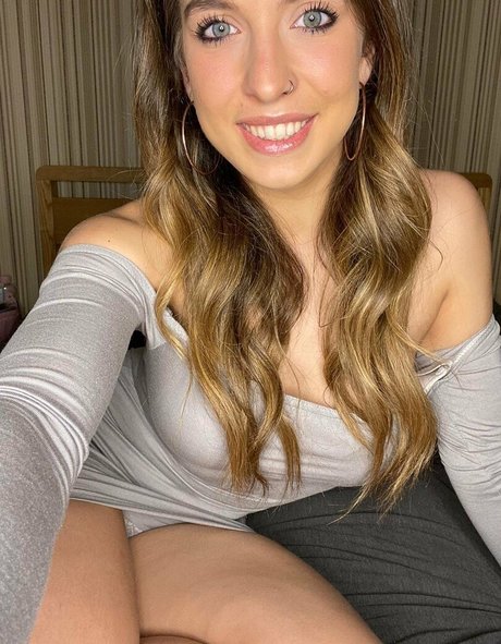 Foto di nudo di fuga di OnlyFans di Jessmain