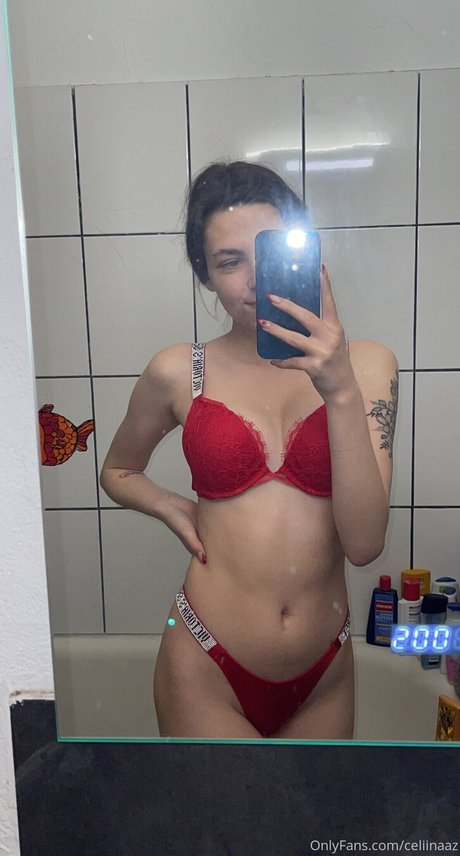 Foto di nudo di fuga di OnlyFans di Svenja Haas