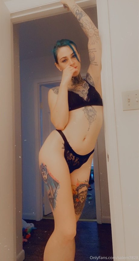 Foto di nudo di fuga di OnlyFans di Salem7828