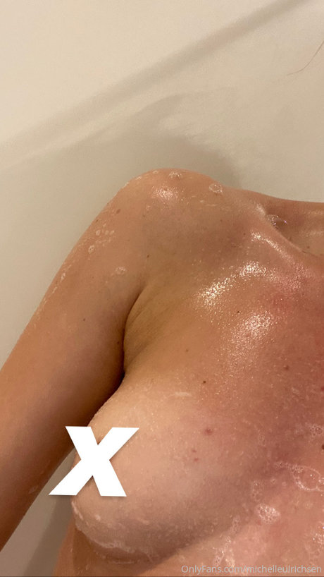 Foto di nudo di fuga di OnlyFans di Michelle Ulrichsen