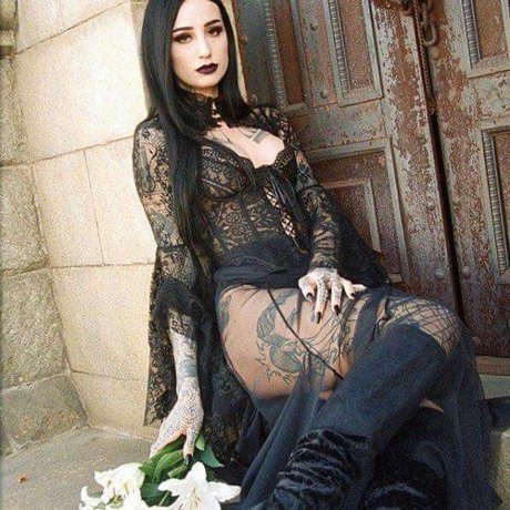 Foto di nudo di fuga di OnlyFans di Emma Vauxdevil