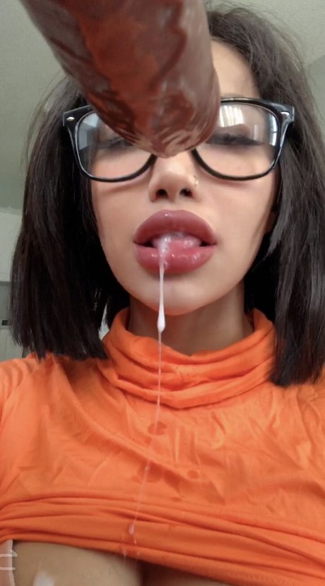 Foto di nudo di fuga di OnlyFans di The Asian Bunny