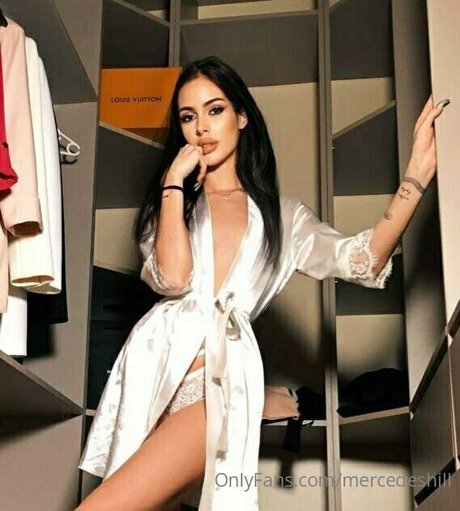 Foto di nudo di fuga di OnlyFans di Mercedes Hill