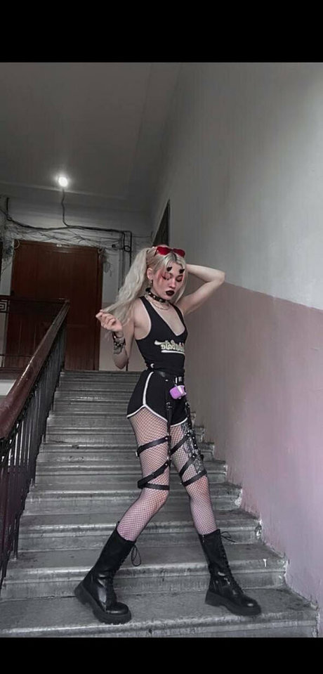 Foto di nudo di fuga di OnlyFans di Amybabyx