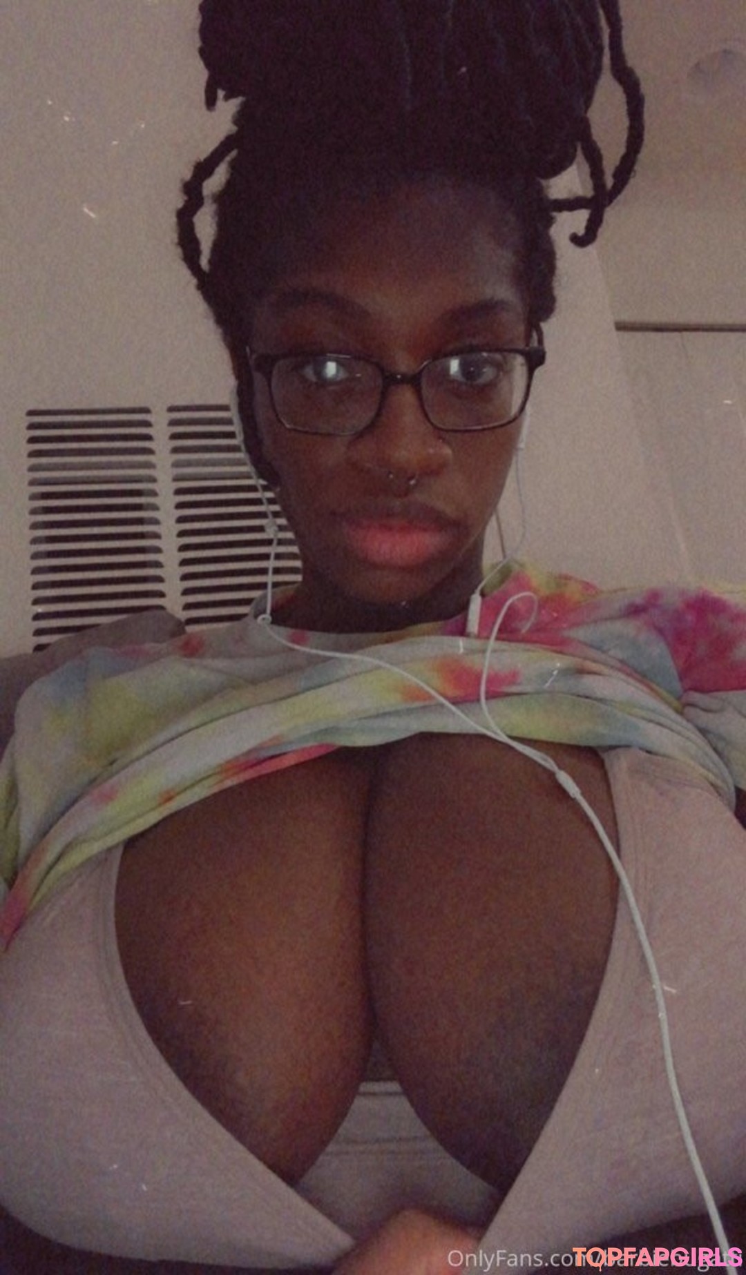 Foto di nudo di fuga di OnlyFans di Barbie Bugatti #1019