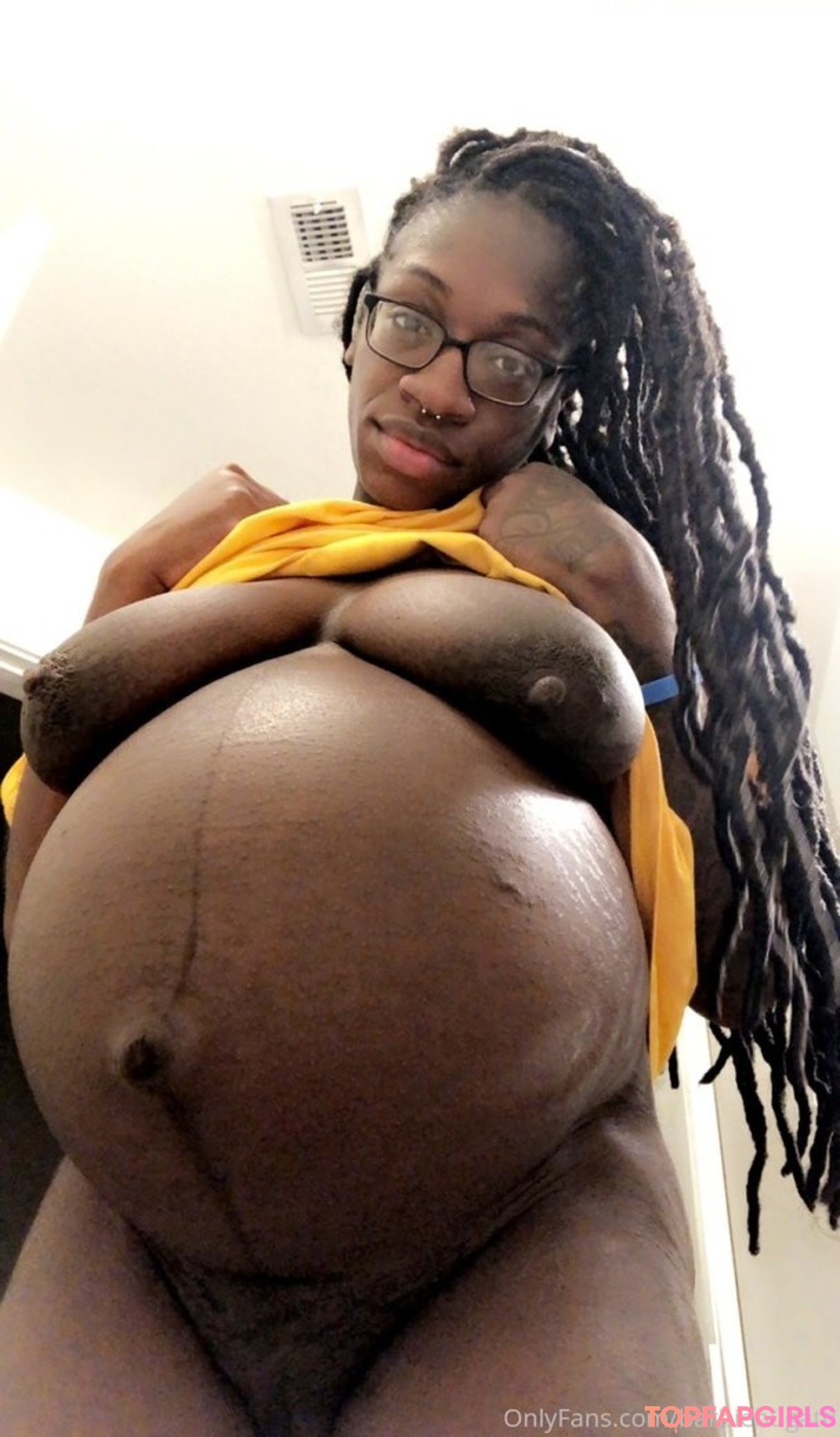 Foto di nudo di fuga di OnlyFans di Barbie Bugatti #1064