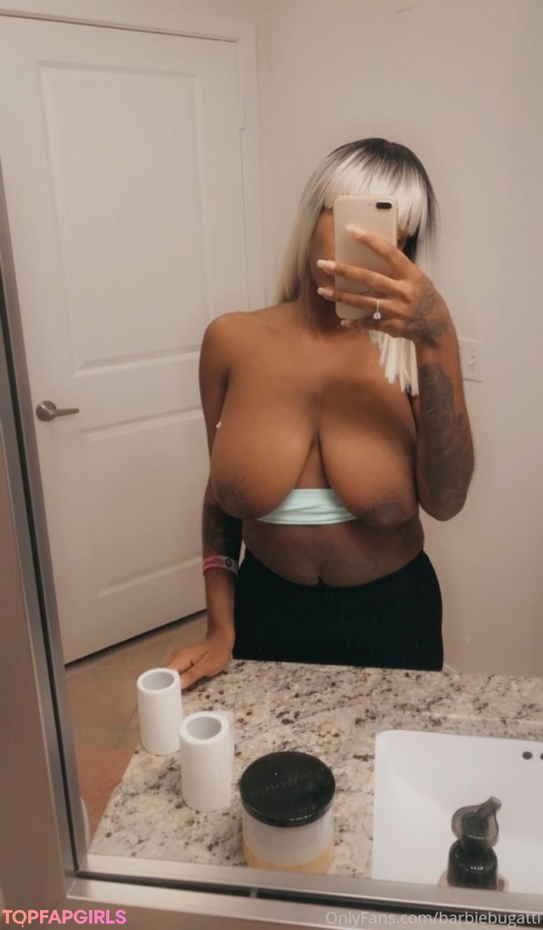 Foto di nudo di fuga di OnlyFans di Barbie Bugatti #1273