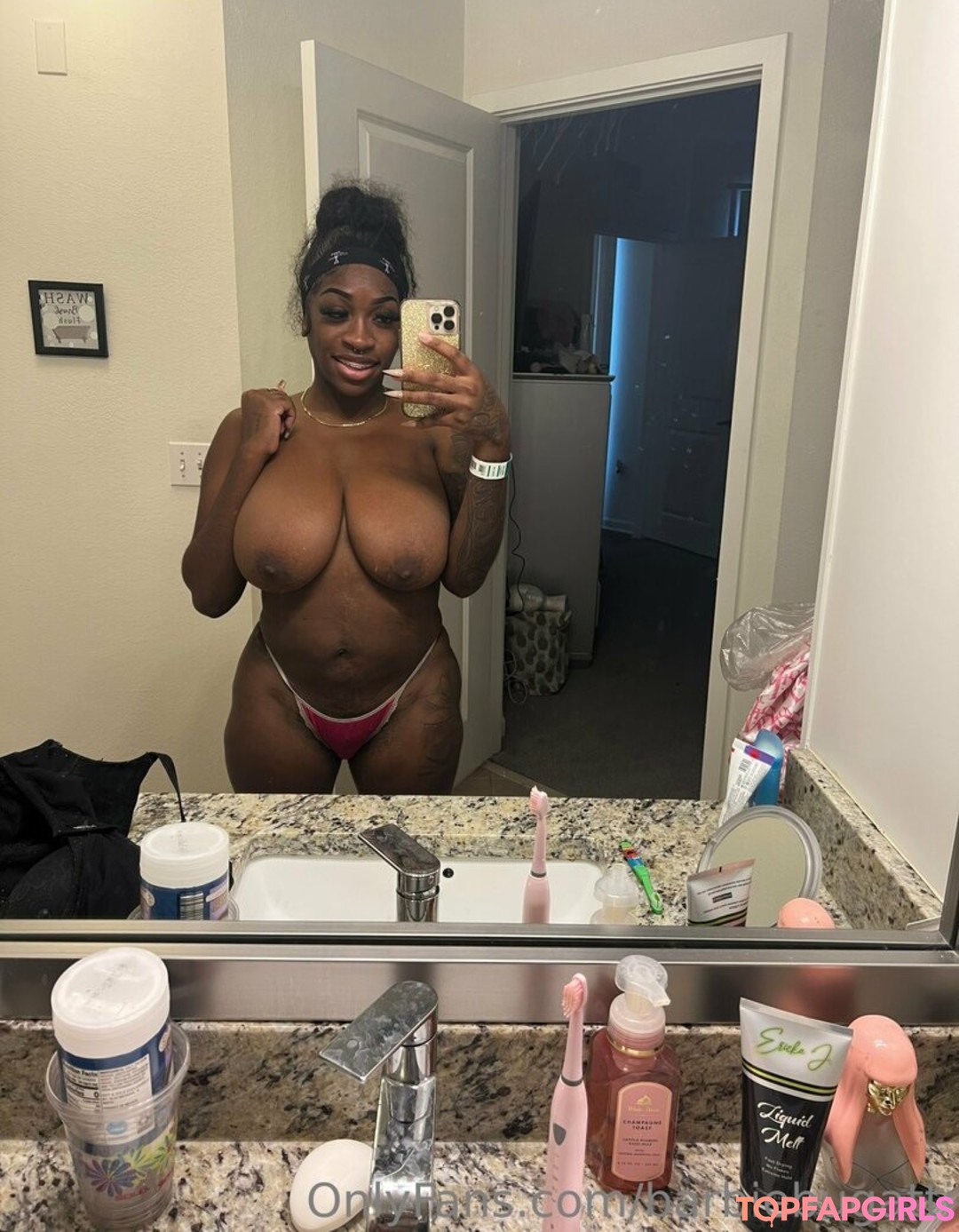 Foto di nudo di fuga di OnlyFans di Barbie Bugatti #1575