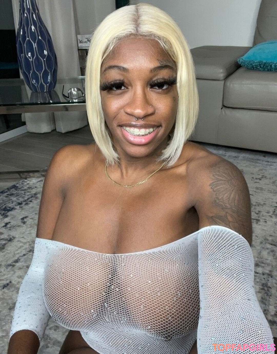Foto di nudo di fuga di OnlyFans di Barbie Bugatti #1746