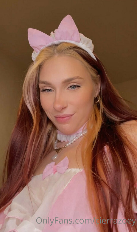 Foto di nudo di fuga di OnlyFans di Cierrazoey