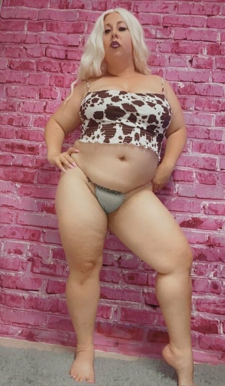 Goddess Peaches