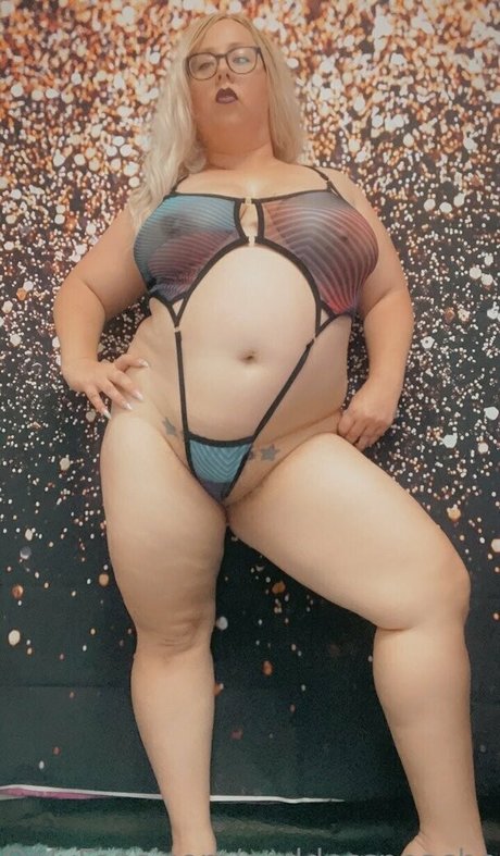 Goddess Peaches