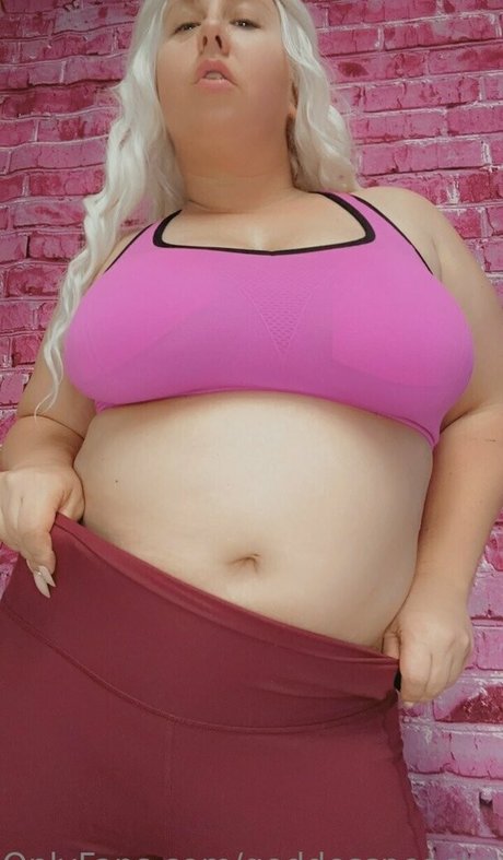 Goddess Peaches