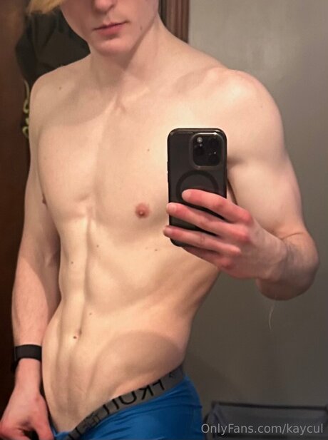 Foto di nudo di fuga di OnlyFans di Kaycul