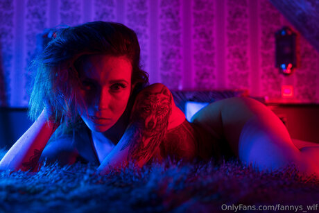 Foto di nudo di fuga di OnlyFans di Fannys Wlf