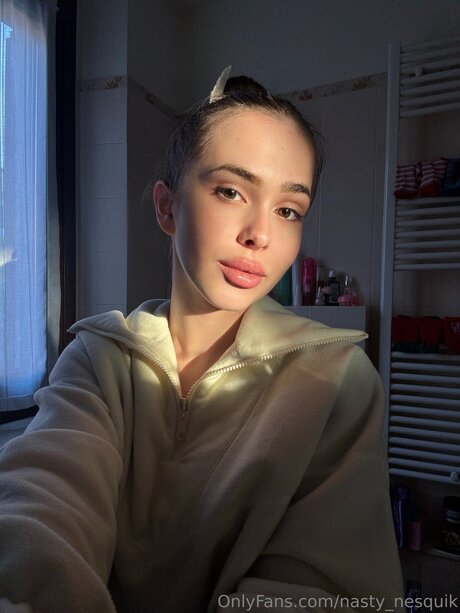 Foto di nudo di fuga di OnlyFans di Nastynes