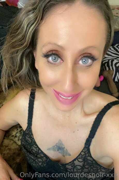 Foto di nudo di fuga di OnlyFans di Lourdesnoir Xxx