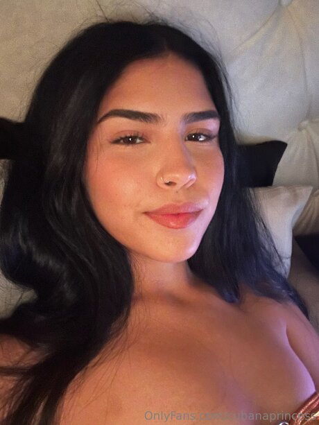 Foto di nudo di fuga di OnlyFans di Cubanaprincess