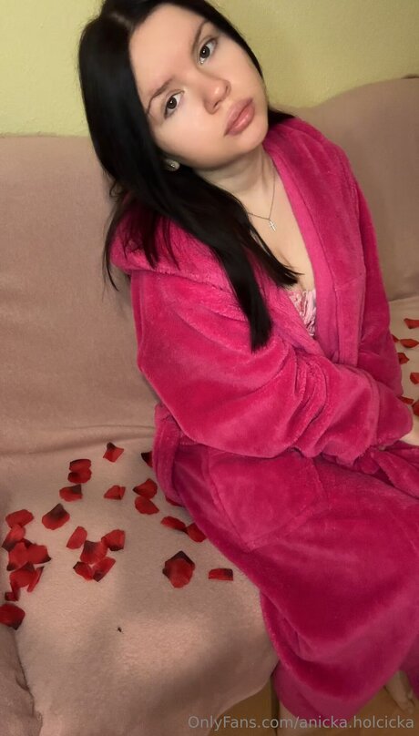 Foto di nudo di fuga di OnlyFans di Anicka Holcicka