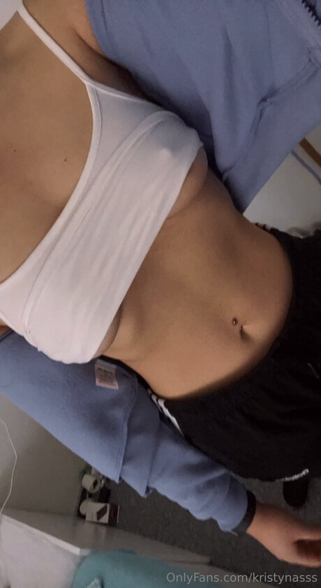 Foto di nudo di fuga di OnlyFans di Kristynasss
