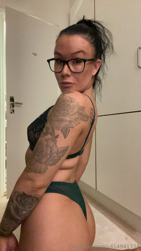 Foto di nudo di fuga di OnlyFans di U414941334