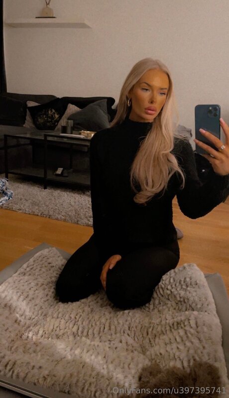 Foto di nudo di fuga di OnlyFans di Josefinebeauty