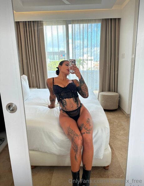 Foto di nudo di fuga di OnlyFans di Kitanaxx Free