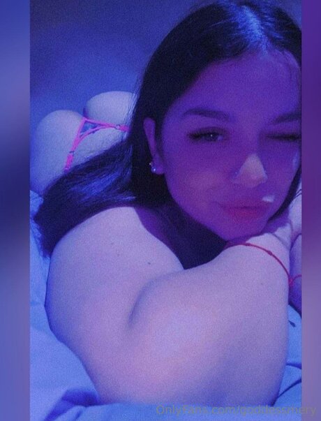 Foto di nudo di fuga di OnlyFans di Goddessmery