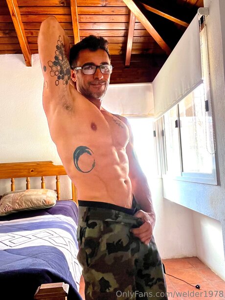 Foto di nudo di fuga di OnlyFans di Welder1978