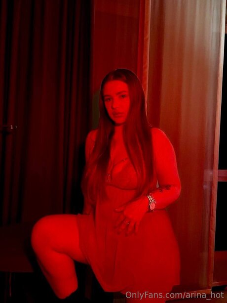 Arina Hot