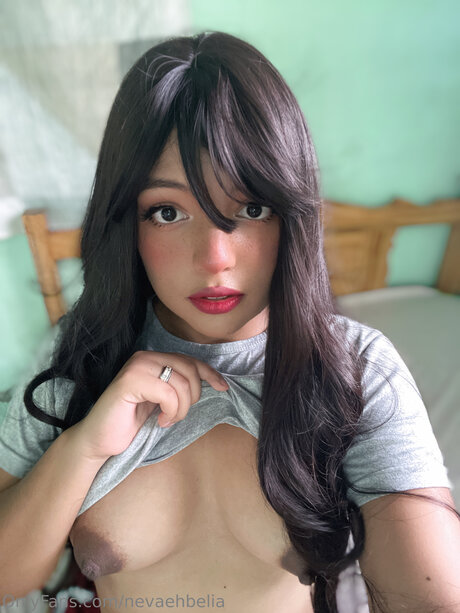 Foto di nudo di fuga di OnlyFans di Nevafree