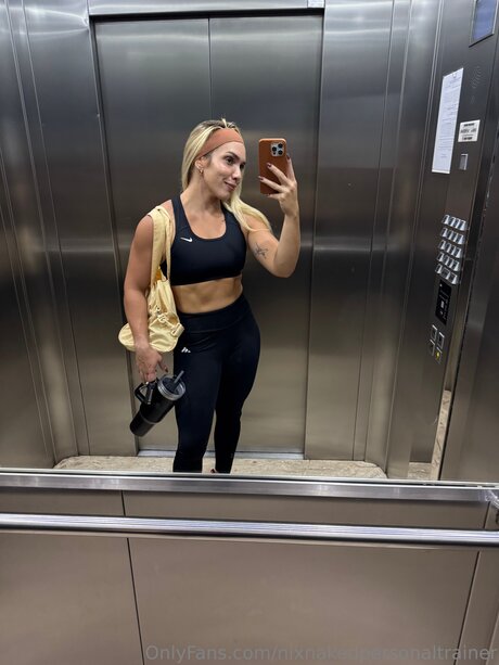 Foto di nudo di fuga di OnlyFans di Nixnakedpersonaltrainer