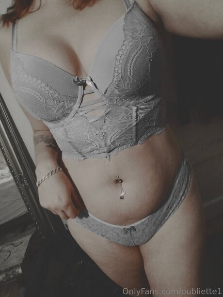 Foto di nudo di fuga di OnlyFans di Oubliette1