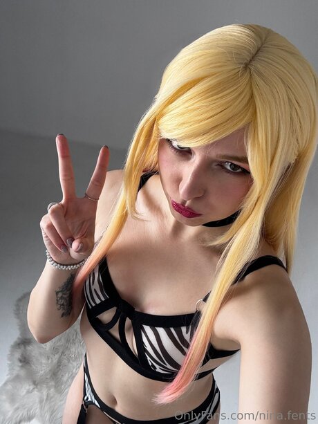 Foto di nudo di fuga di OnlyFans di Nina Fents