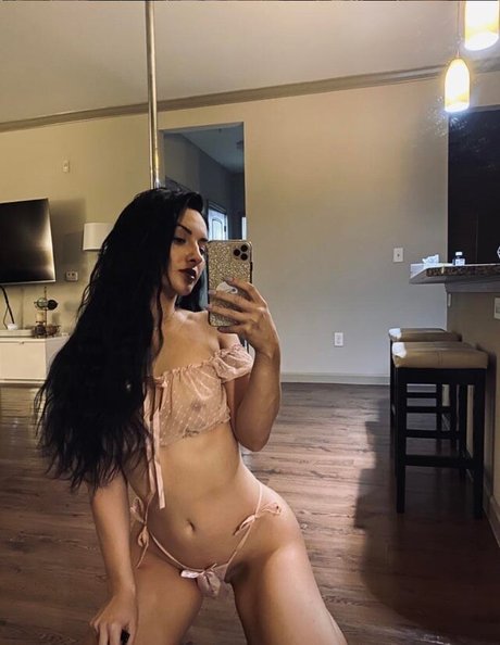 Foto di nudo di fuga di OnlyFans di Lauren Tyler