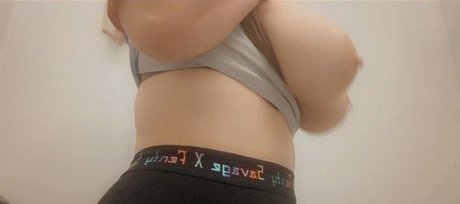 Foto di nudo di fuga di OnlyFans di Katxbrat