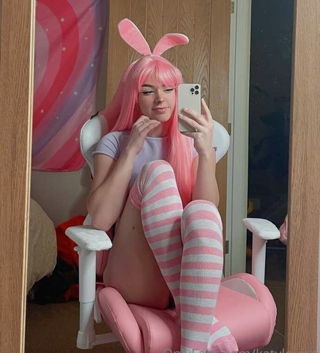 Foto di nudo di fuga di OnlyFans di Katylouise