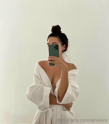 Foto di nudo di fuga di OnlyFans di Ana Vavx