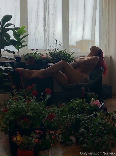 Foto di nudo di fuga di OnlyFans di Tori Vikk