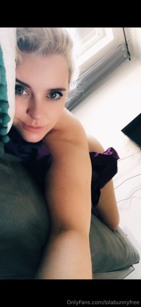 Foto di nudo di fuga di OnlyFans di Lolabunnyfree