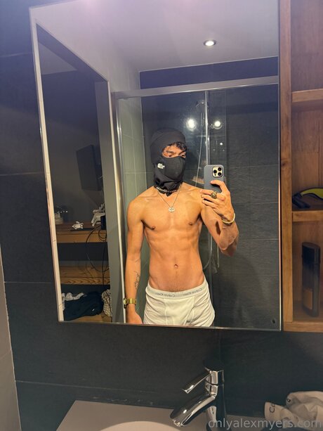 Foto di nudo di fuga di OnlyFans di Alexmyers