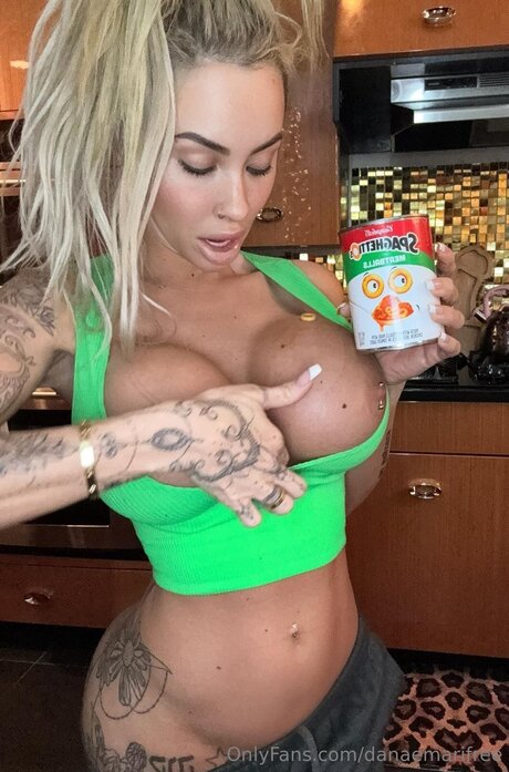 Foto di nudo di fuga di OnlyFans di Danaemarifree