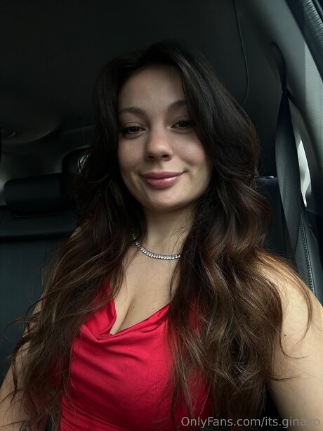 Foto di nudo di fuga di OnlyFans di Its Ginaxo