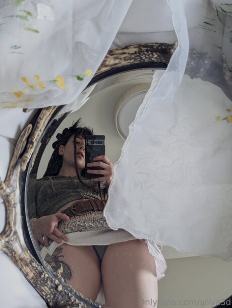 Foto di nudo di fuga di OnlyFans di Ariya3d