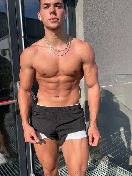 Foto di nudo di fuga di OnlyFans di Boyalexx