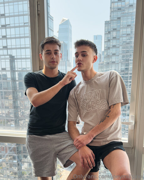 Foto di nudo di fuga di OnlyFans di Joeymillsxxx