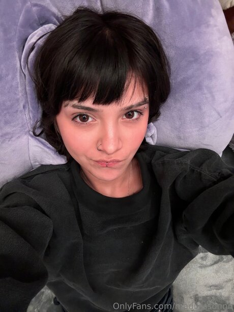 Foto di nudo di fuga di OnlyFans di Madiiiissonnn