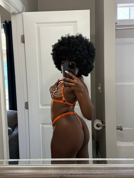 Ebonybuttspremium